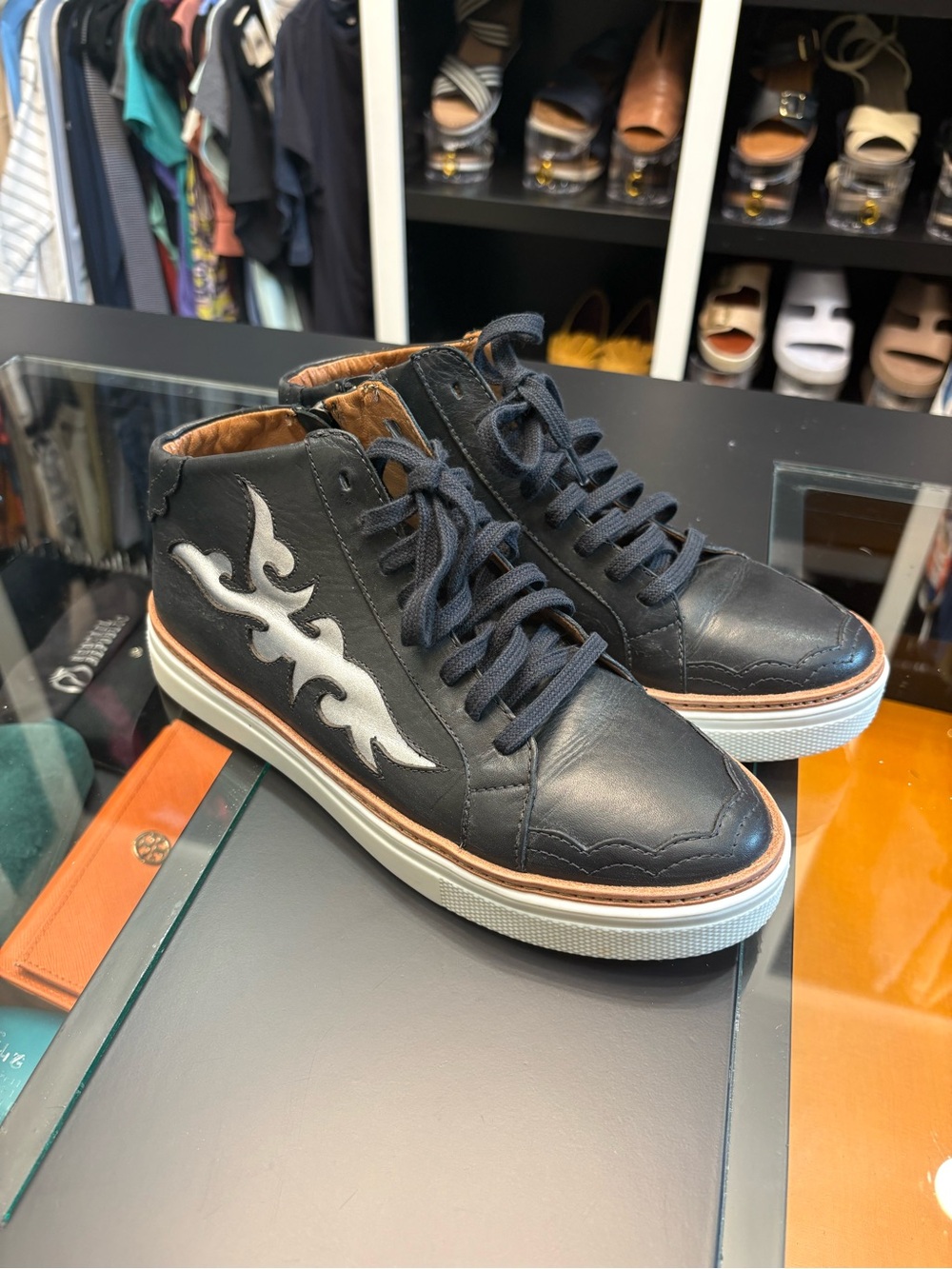 Lucchese Black Leather After Ride Low-Top Sneakers